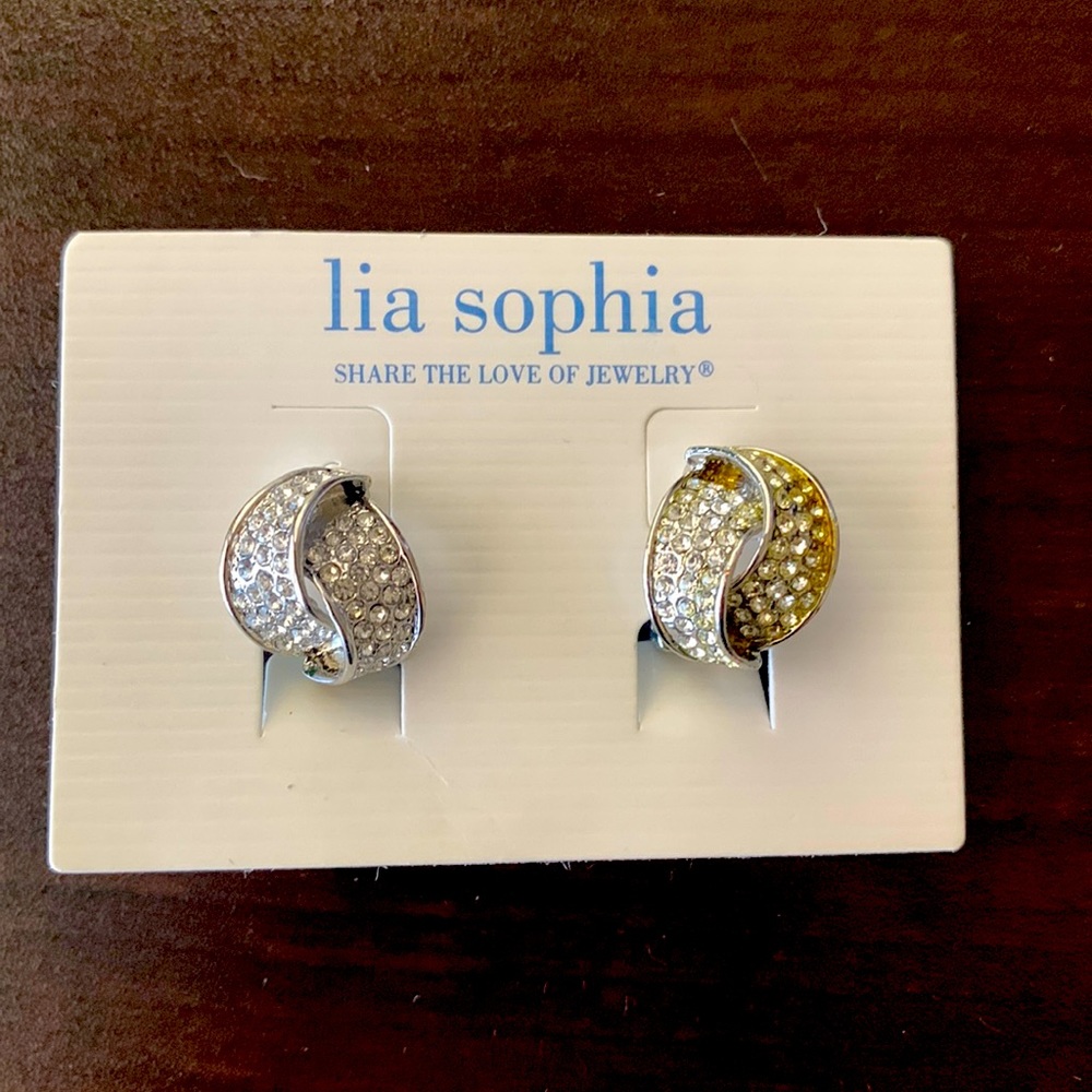 Loa Sophia Clip On Earrings New